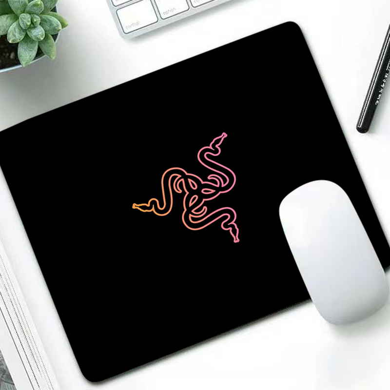 레이저 럭셔리 마우스 패드 애니메이션 게이머 데스크 매 - Gaming Accessories Laptop 리뷰 및 가격